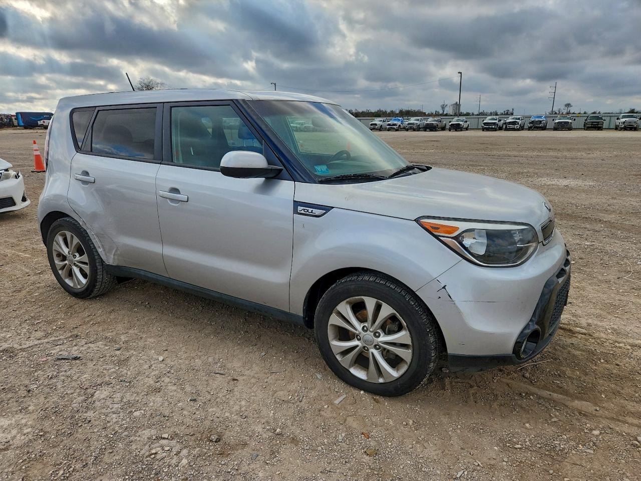 2016 KIA SOUL + photo 7