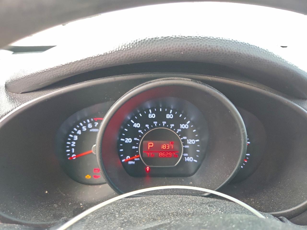 2016 KIA SOUL + photo 17
