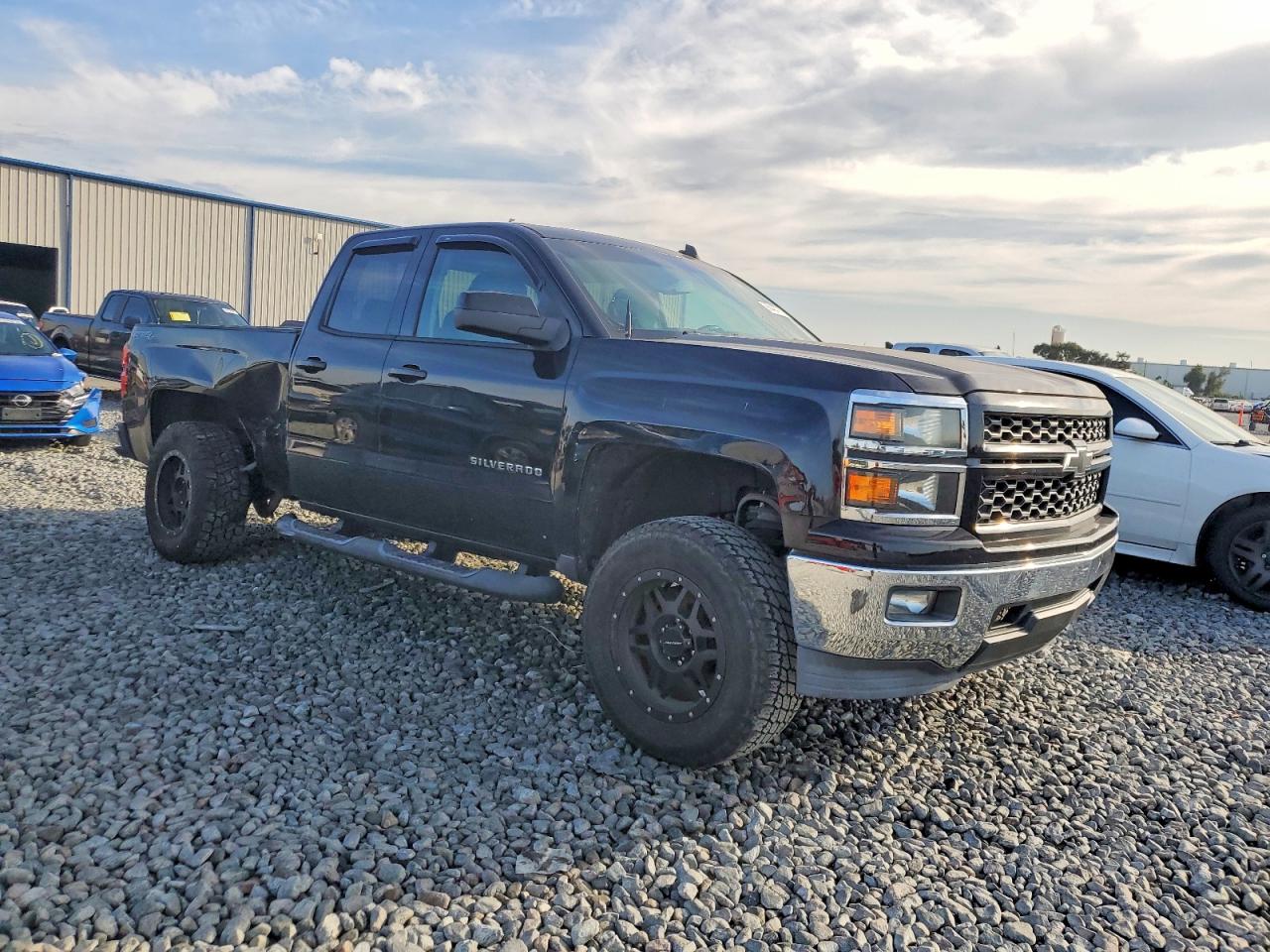 2014 CHEVROLET SILVERADO K1500 LT photo 4