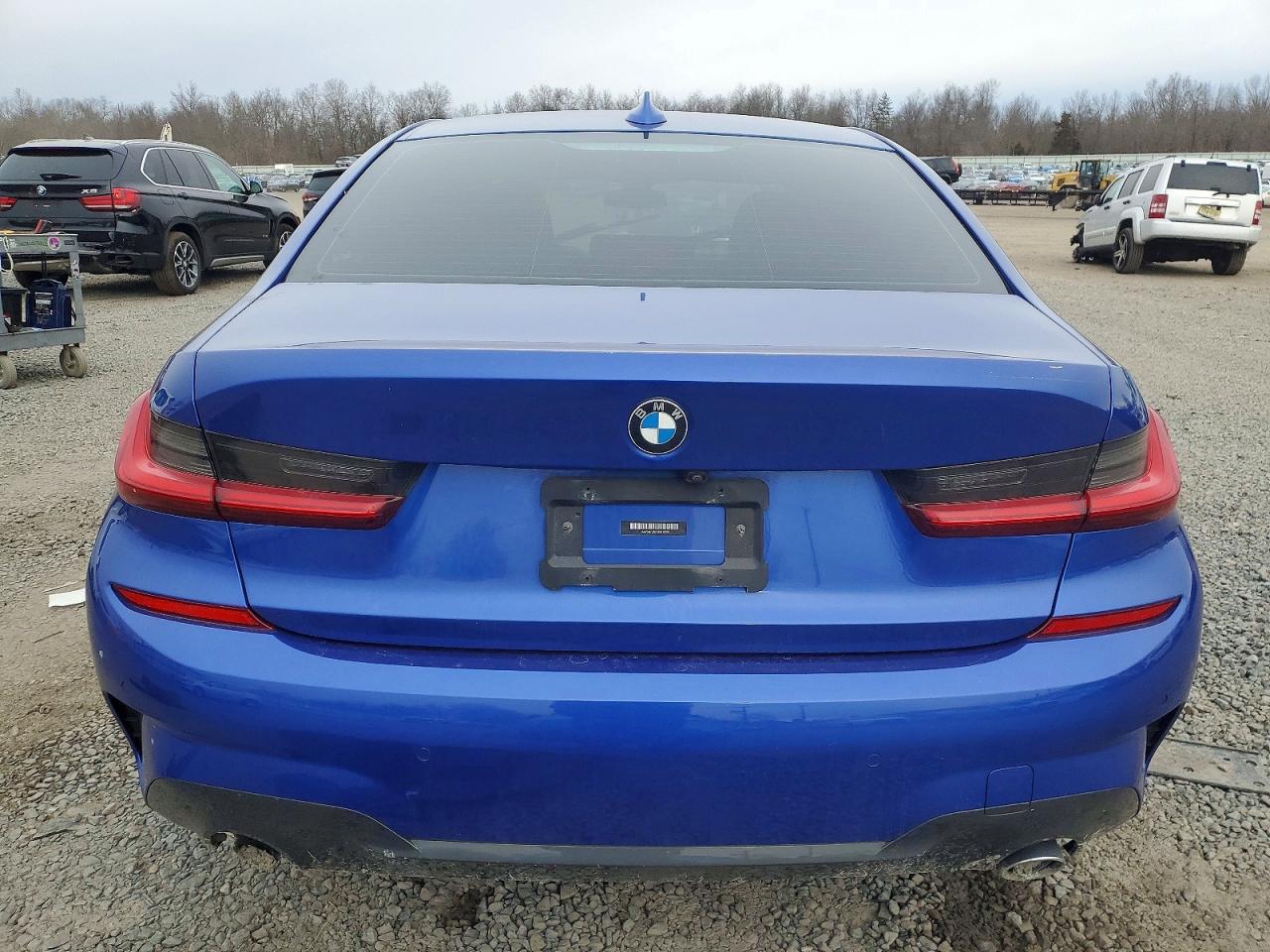 2020 BMW 330XI photo 6