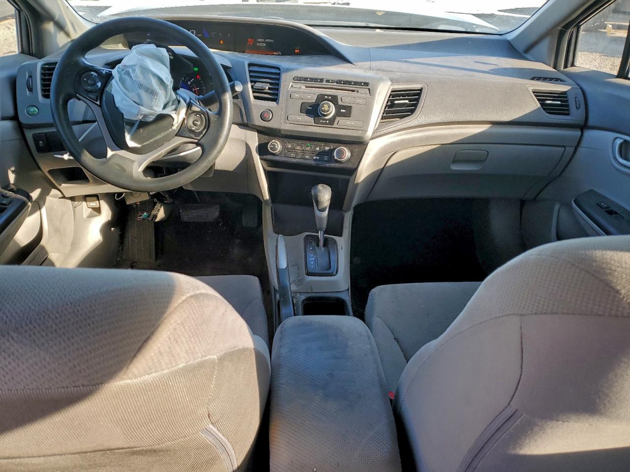 2012 HONDA CIVIC LX photo 8