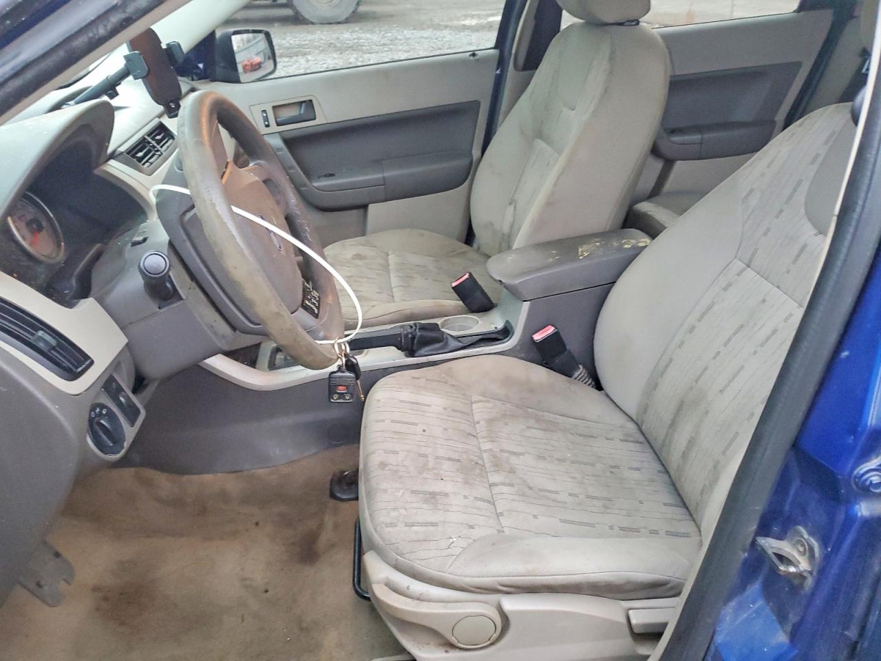 2009 FORD FOCUS SE photo 7