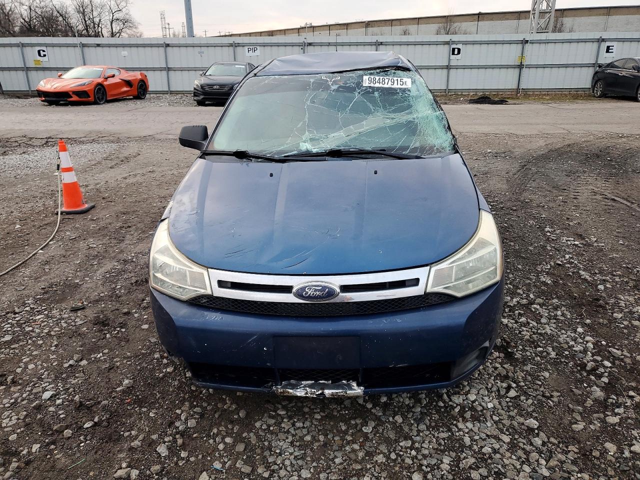 2009 FORD FOCUS SE photo 5