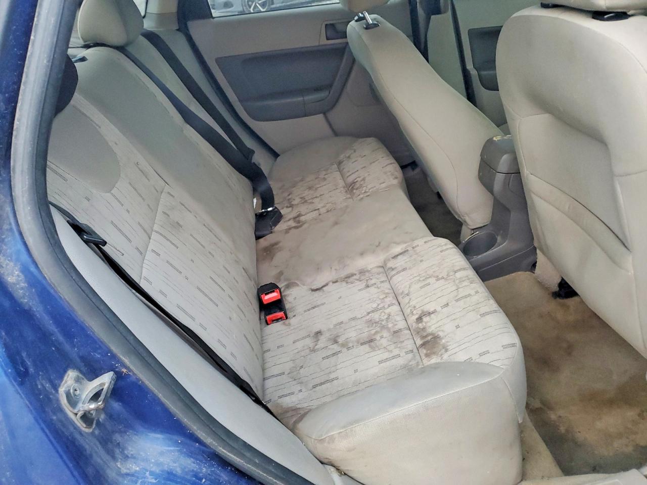 2009 FORD FOCUS SE photo 10