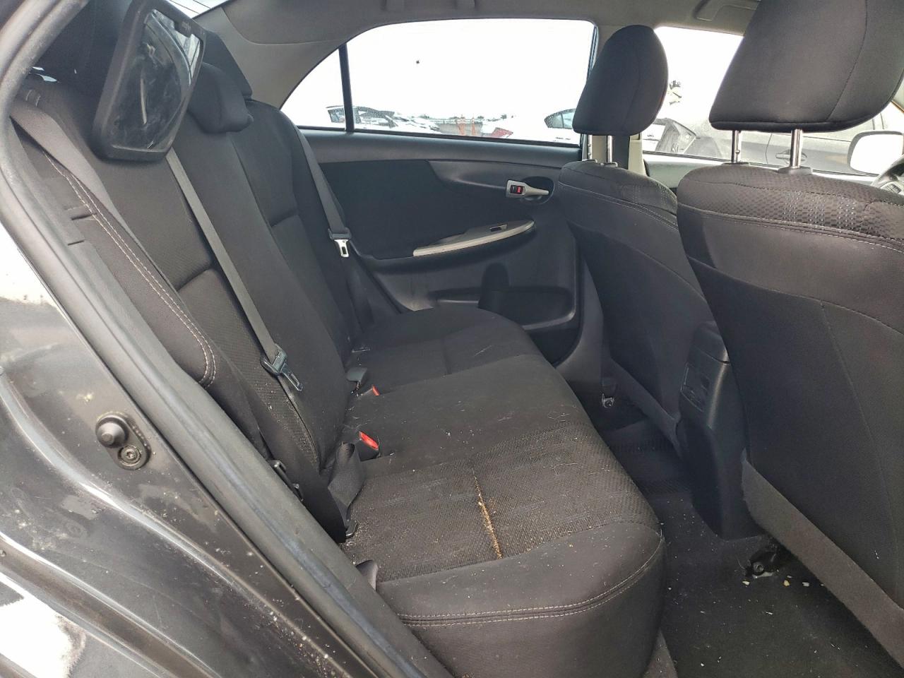 2012 TOYOTA COROLLA BASE photo 19
