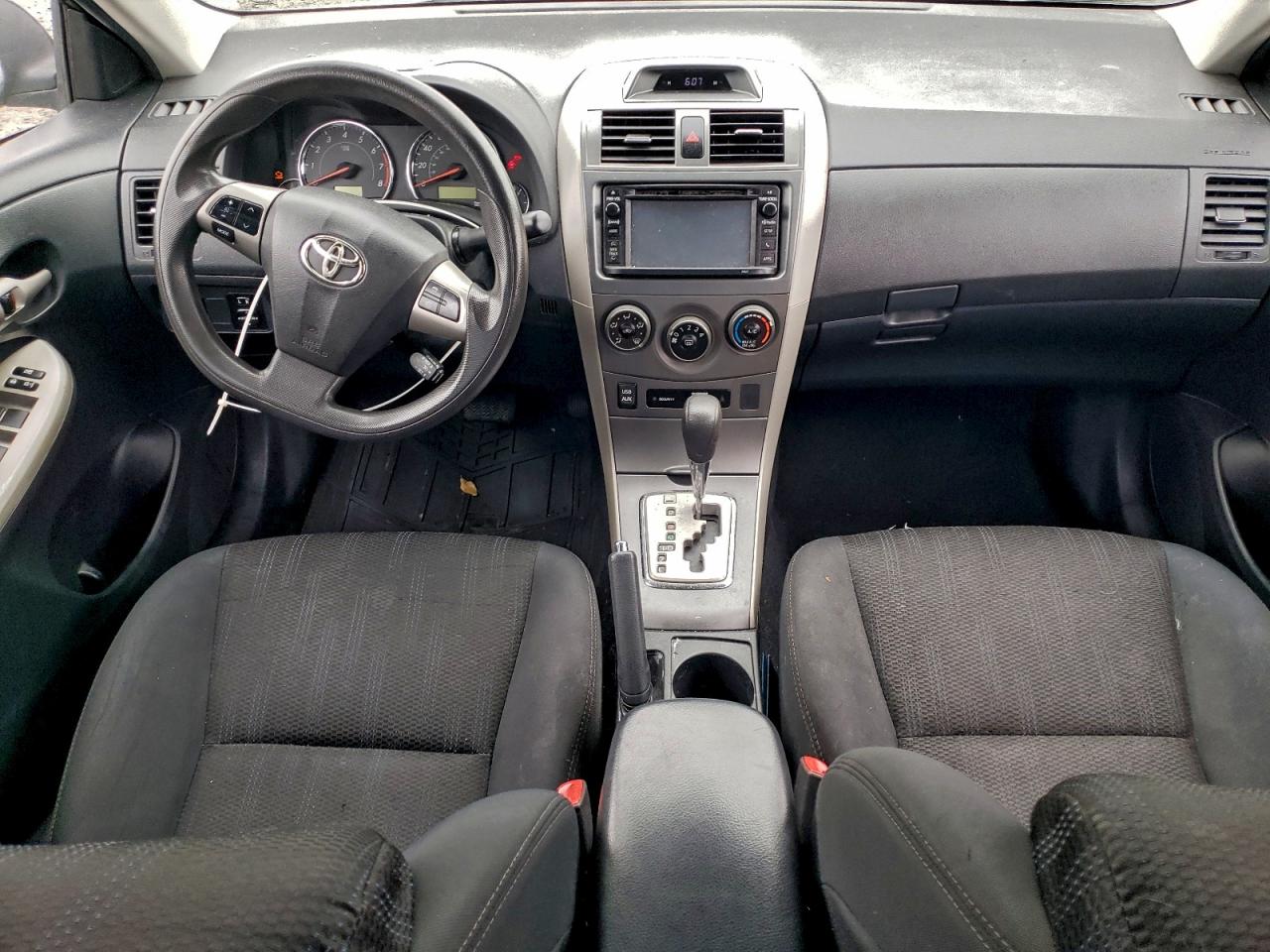 2012 TOYOTA COROLLA BASE photo 15