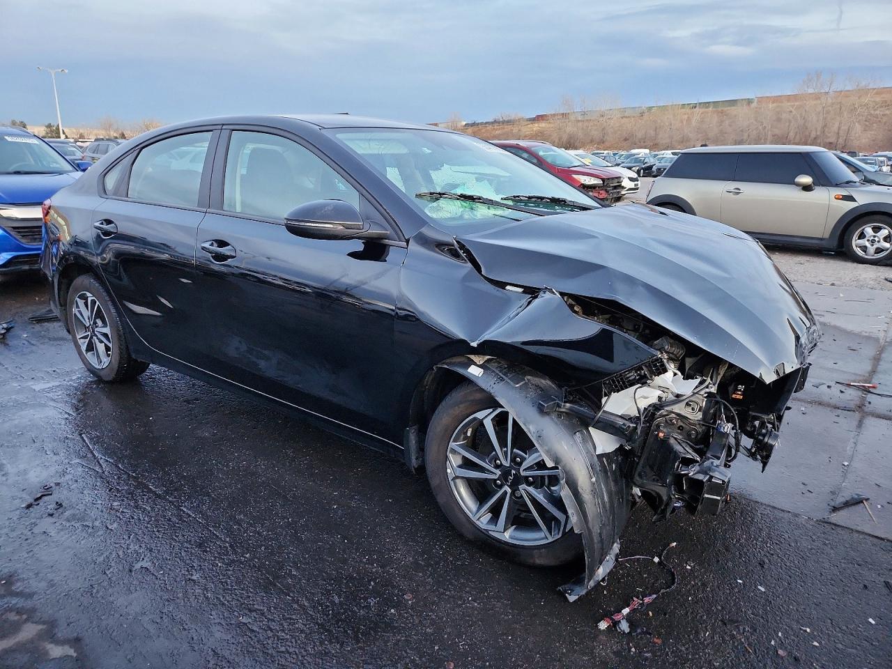 2024 KIA FORTE LXS photo 7