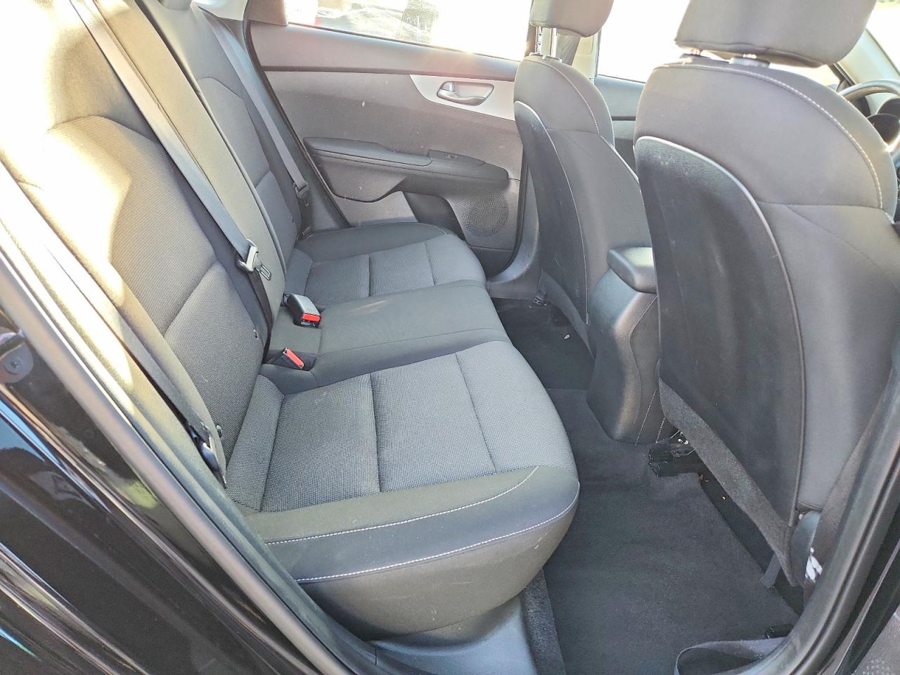 2024 KIA FORTE LXS photo 19