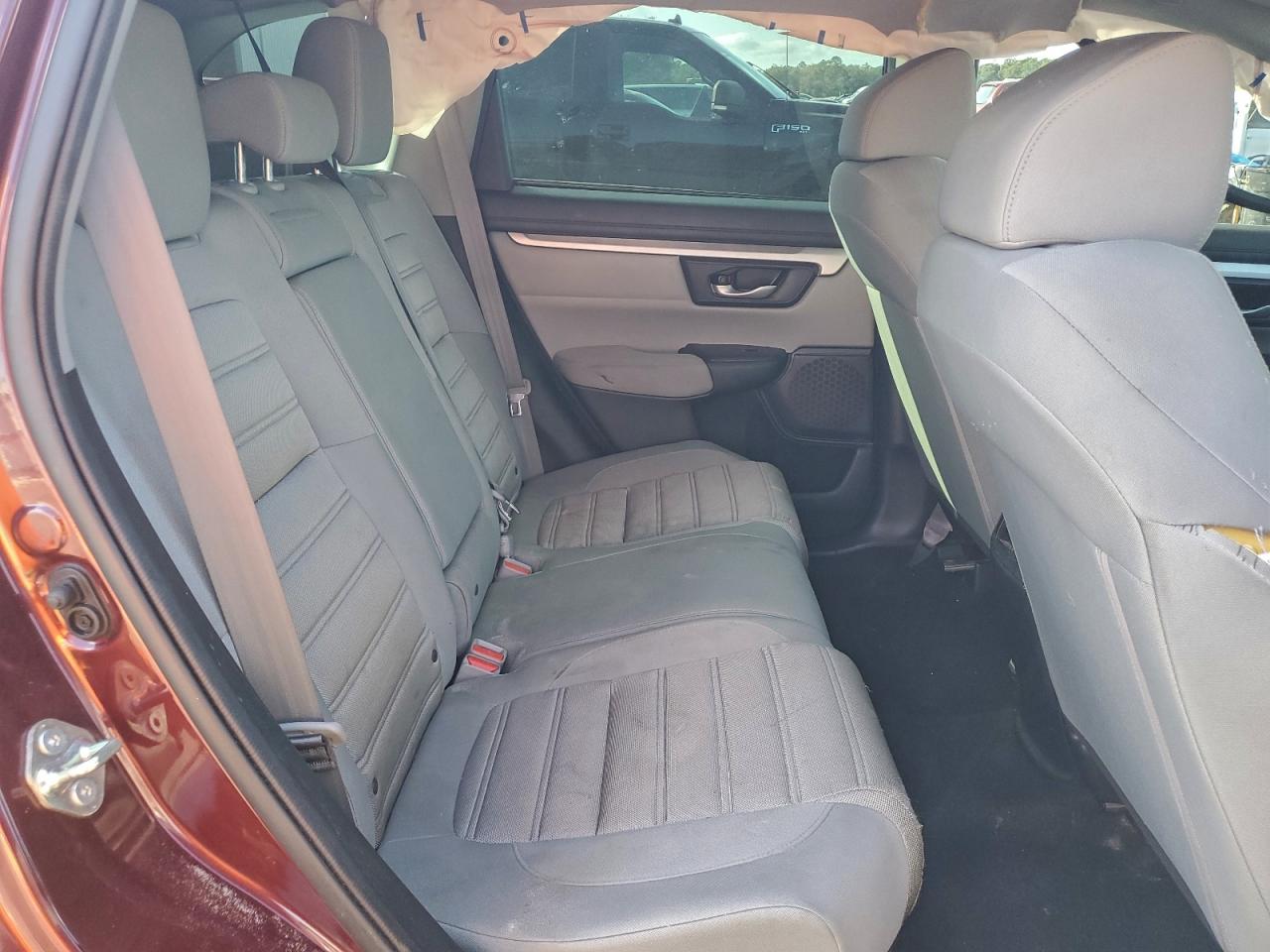 2018 HONDA CR-V LX photo 31