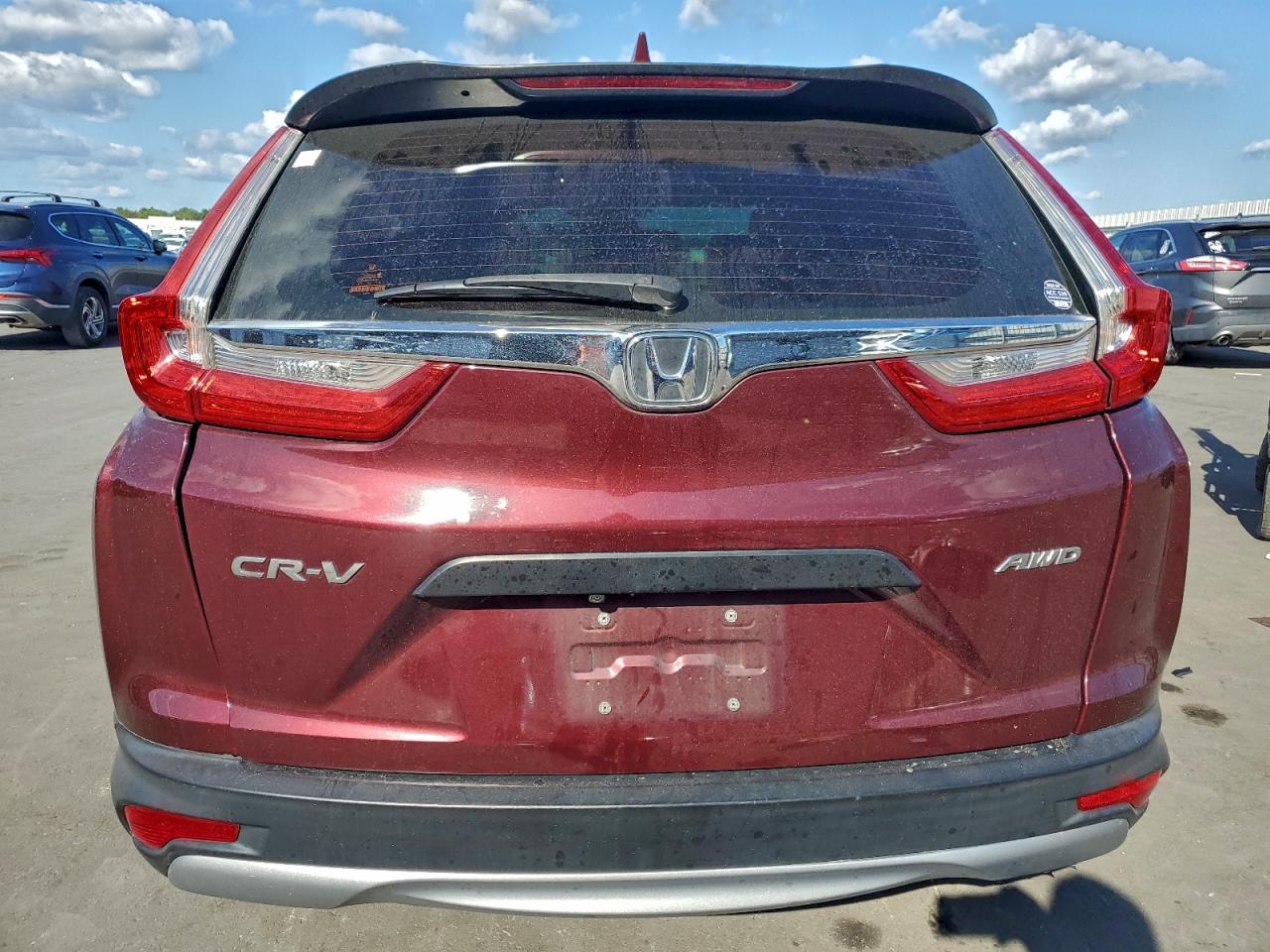 2018 HONDA CR-V LX photo 16
