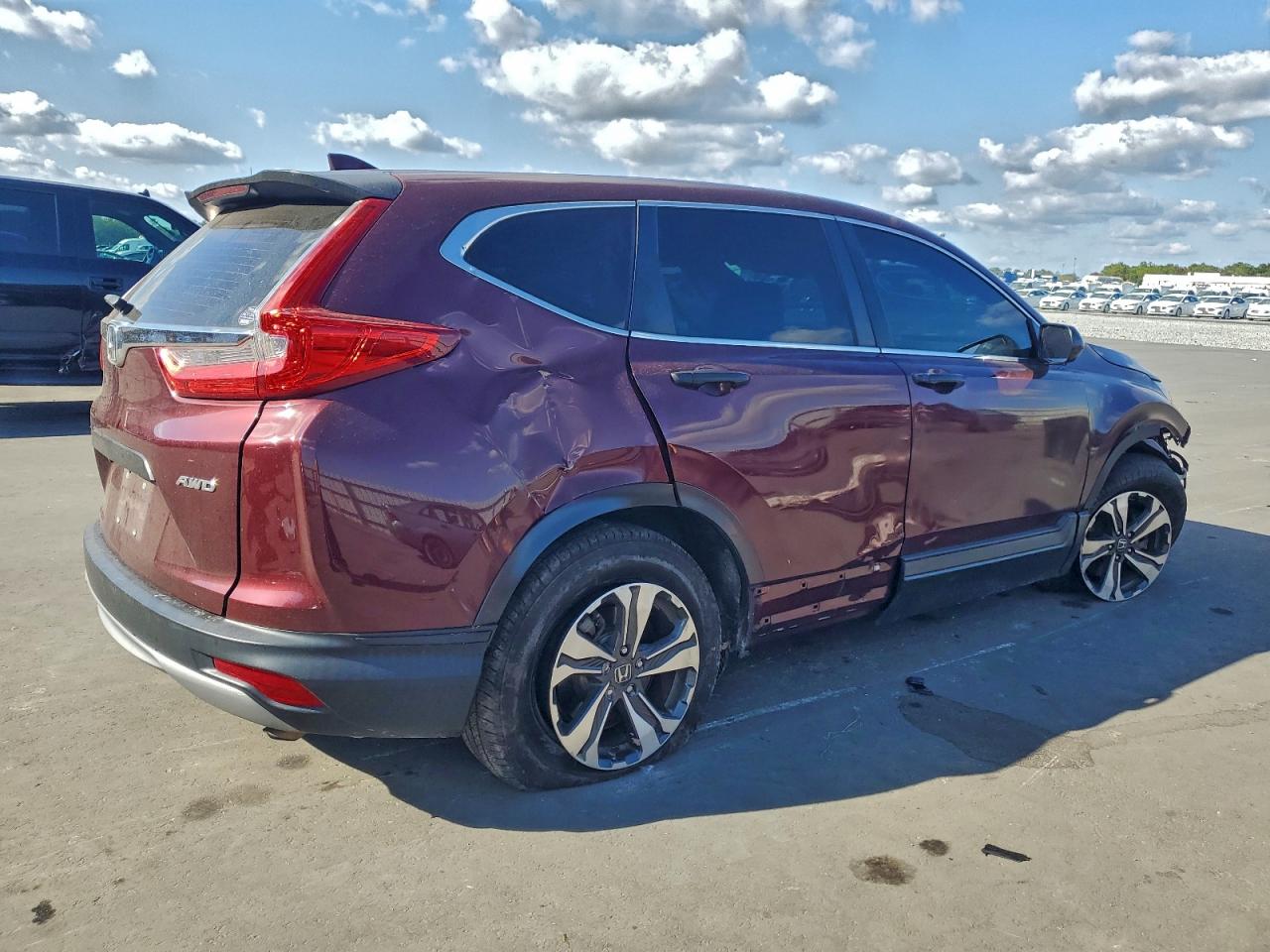 2018 HONDA CR-V LX photo 7