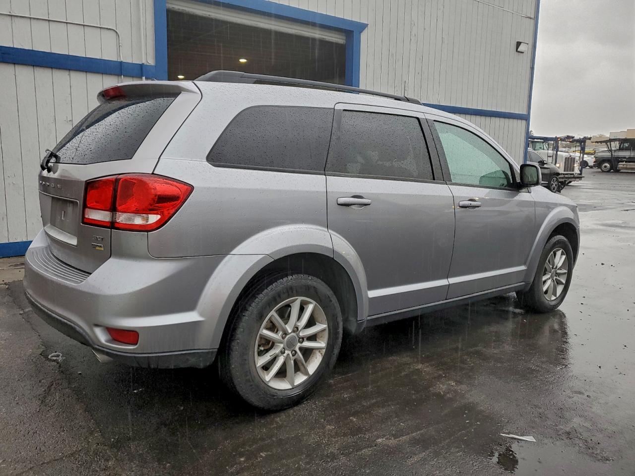 2017 DODGE JOURNEY SXT photo 3