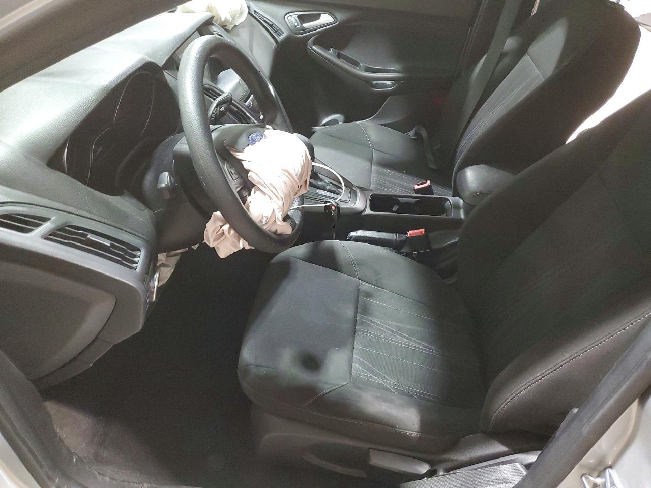 2017 FORD FOCUS SEL photo 7