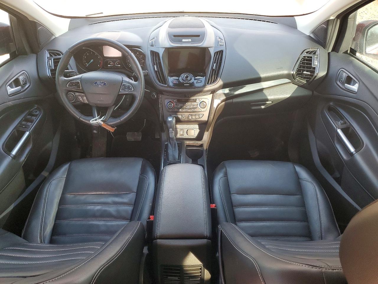 2017 FORD ESCAPE TITANIUM photo 8