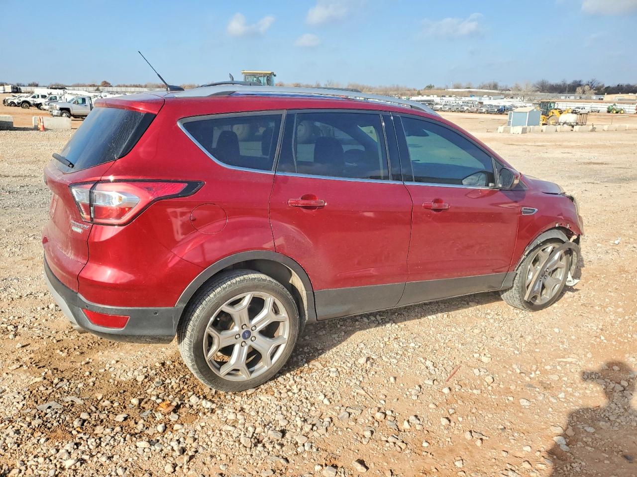 2017 FORD ESCAPE TITANIUM photo 3