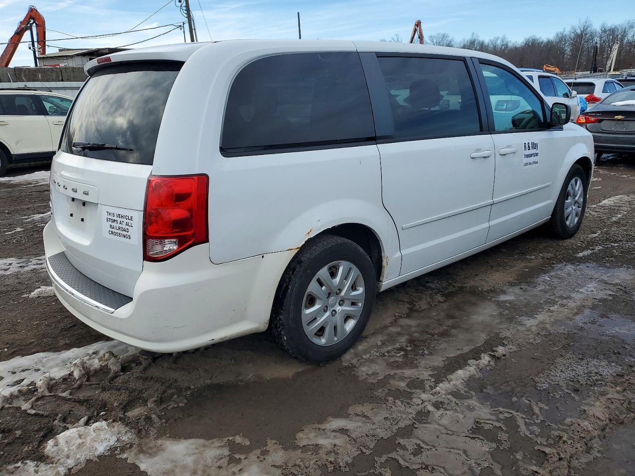 2015 DODGE GRAND CARAVAN SE photo 3