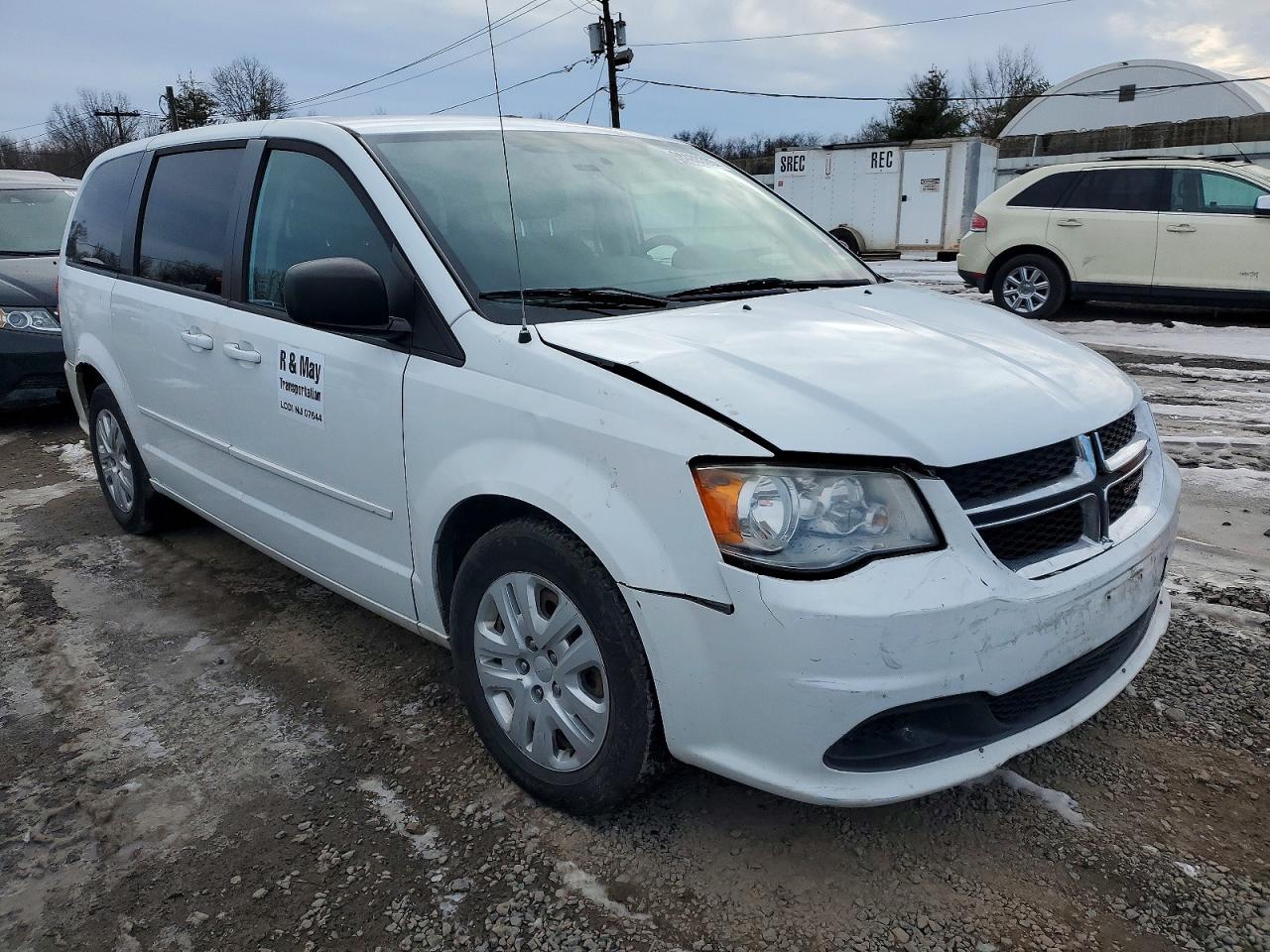 2015 DODGE GRAND CARAVAN SE photo 4