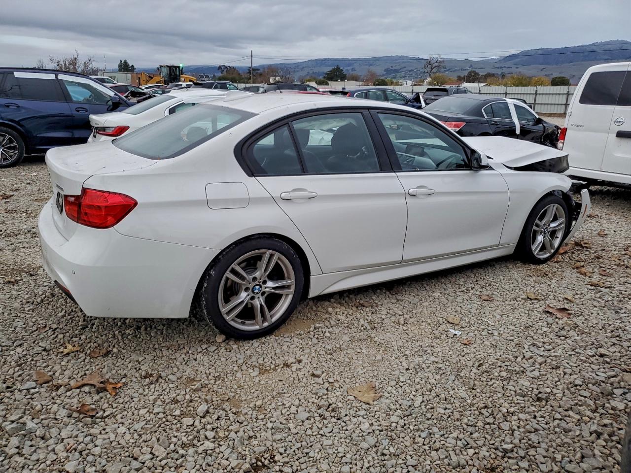2013 BMW 328 I SULEV photo 3