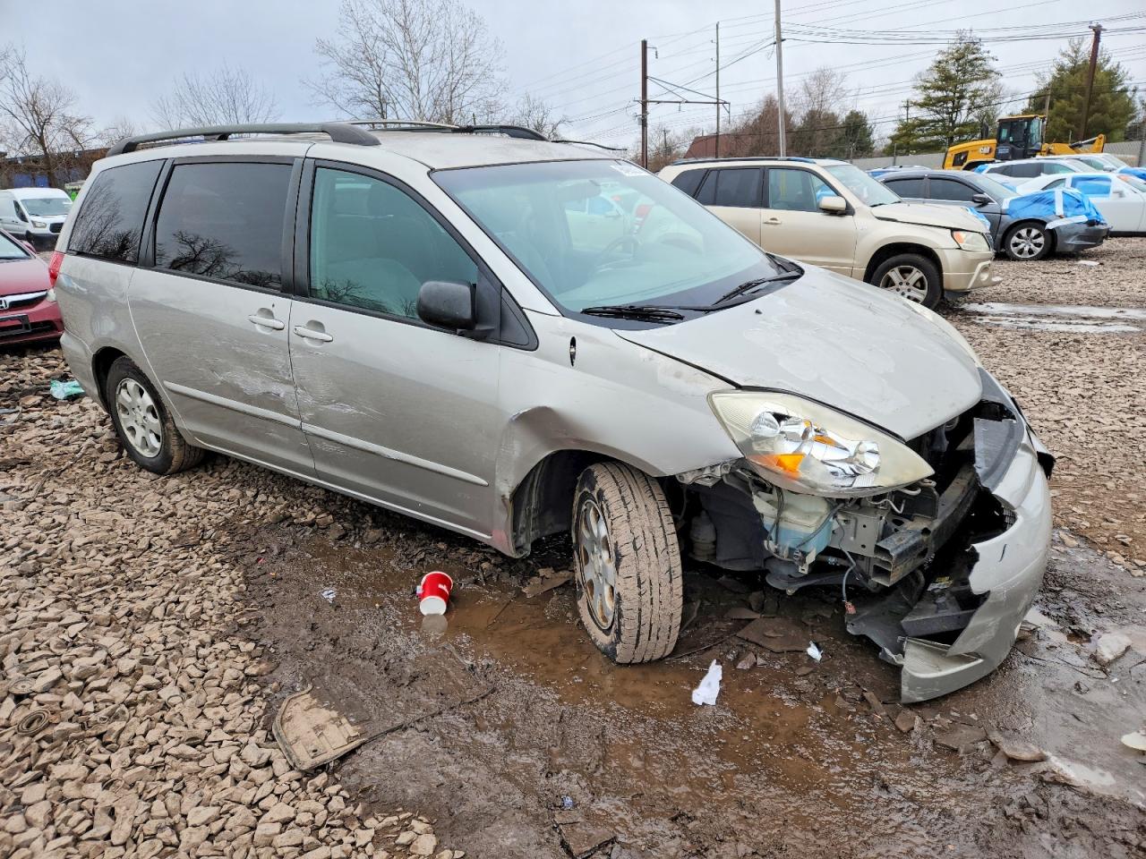 2006 TOYOTA SIENNA CE photo 4