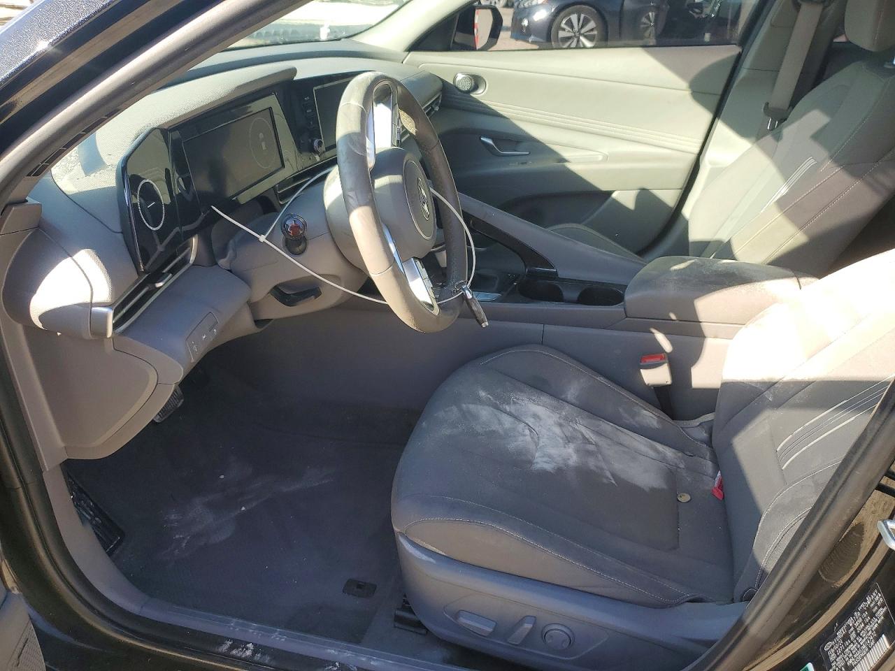 2021 HYUNDAI ELANTRA SEL photo 7