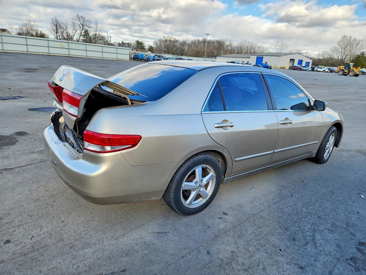2005 HONDA ACCORD LX photo 3