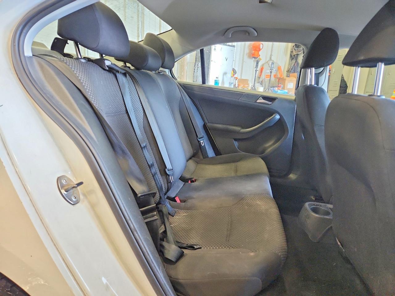 2012 VOLKSWAGEN JETTA BASE photo 10