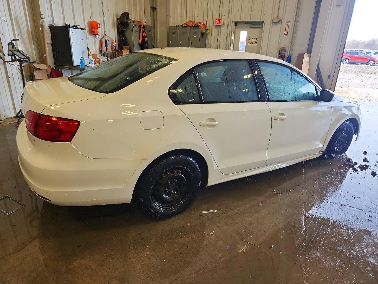 2012 VOLKSWAGEN JETTA BASE photo 3