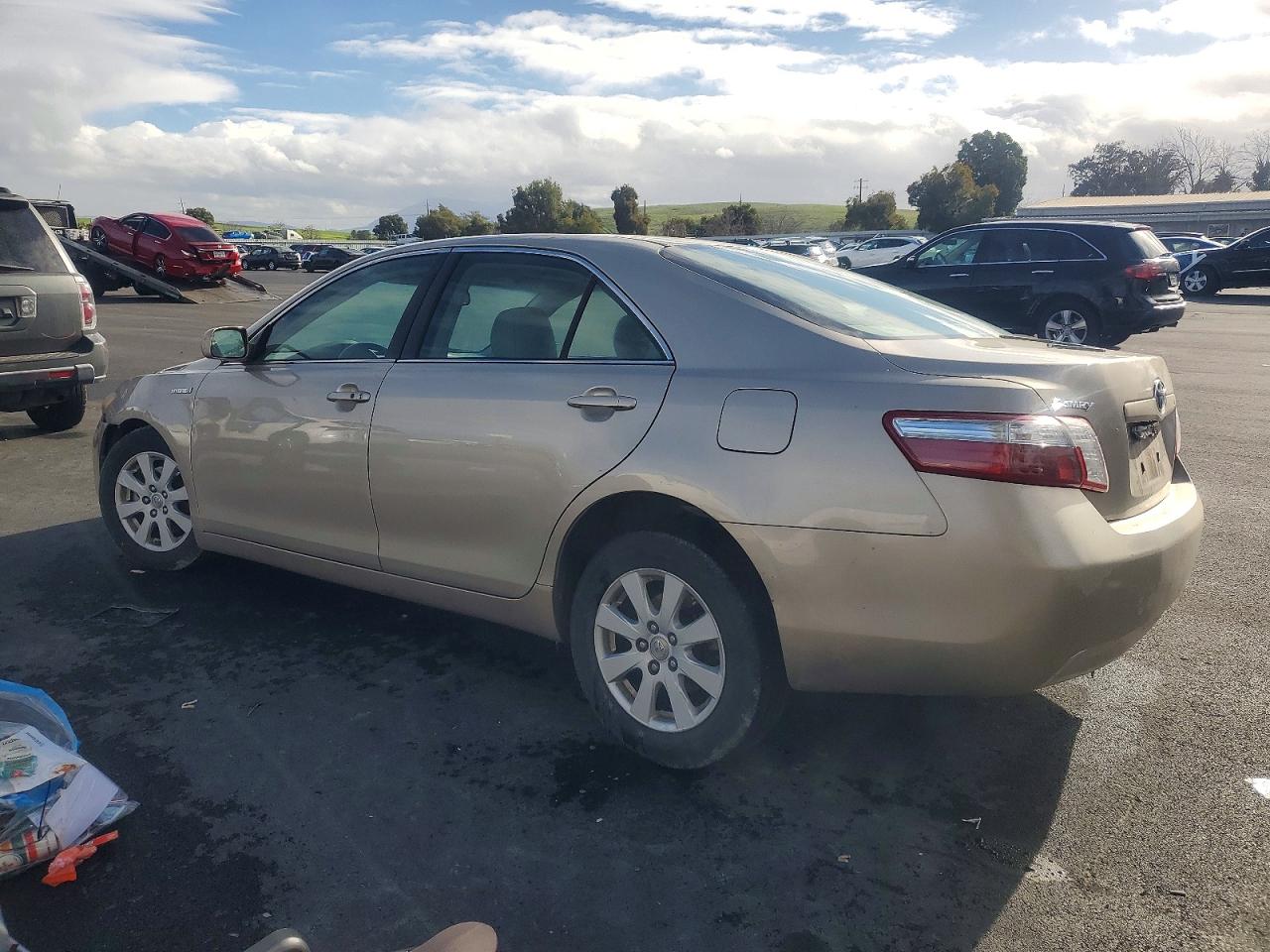 2009 TOYOTA CAMRY HYBRID photo 2