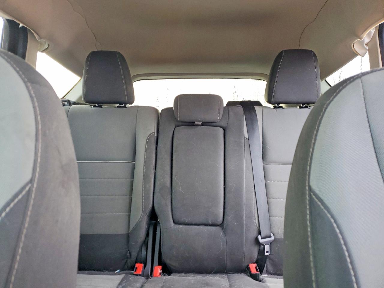 2015 FORD ESCAPE SE photo 10