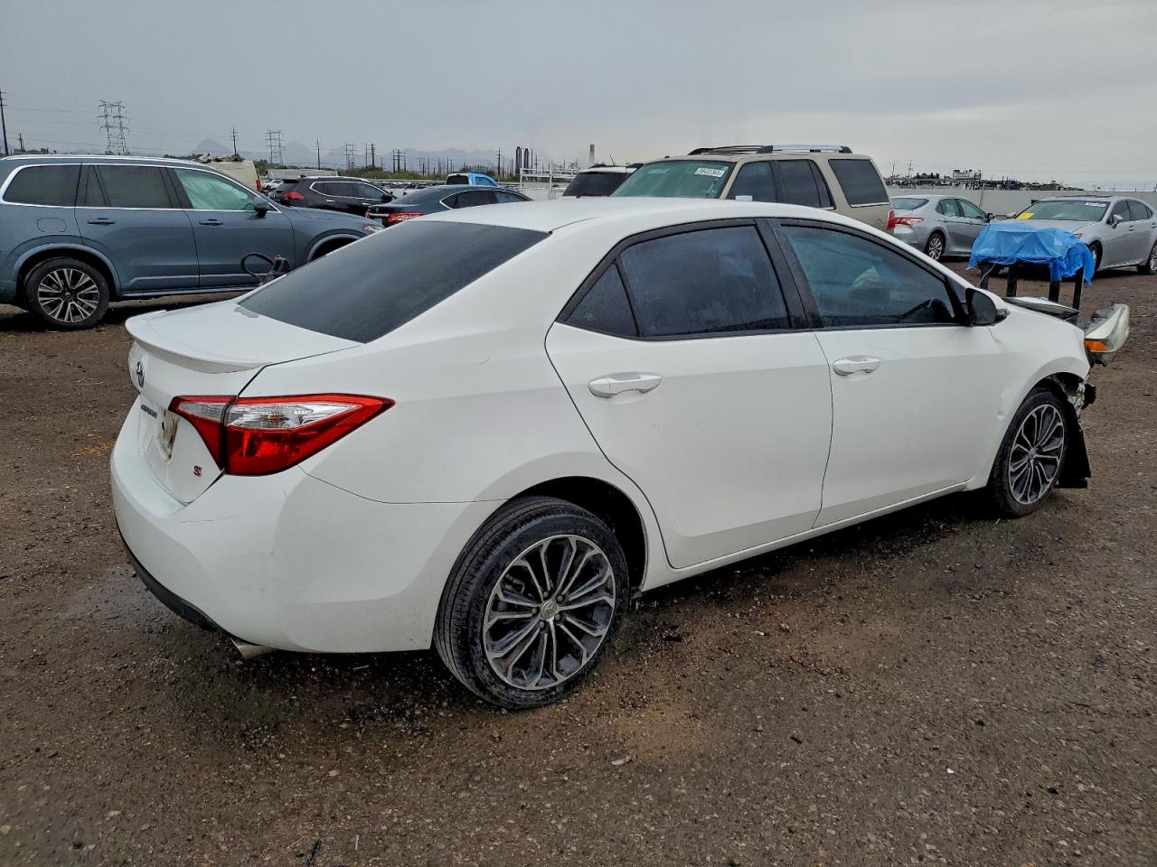 2016 TOYOTA COROLLA L photo 3