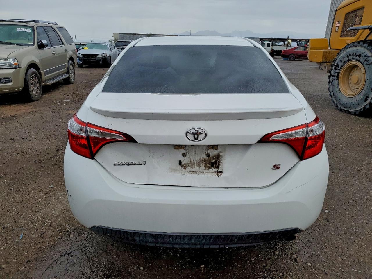 2016 TOYOTA COROLLA L photo 6