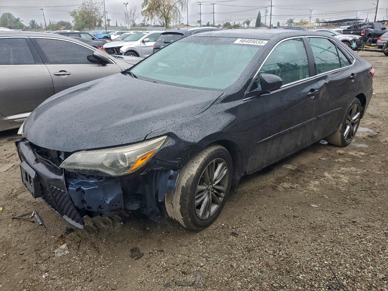 2015 TOYOTA CAMRY