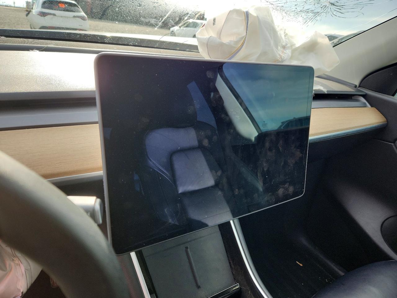 2021 TESLA MODEL Y photo 9