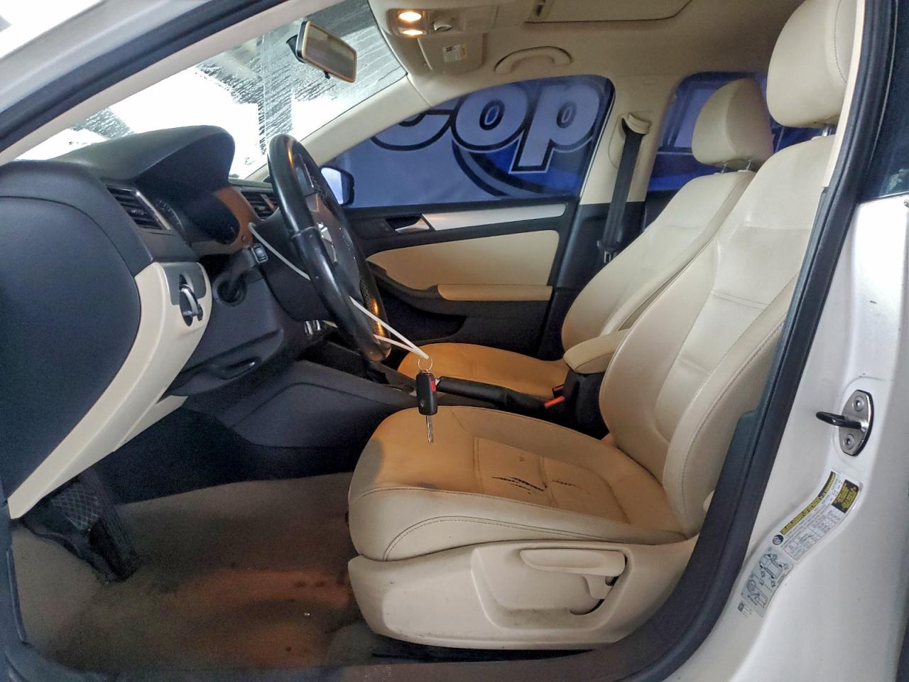 2012 VOLKSWAGEN JETTA SEL photo 7