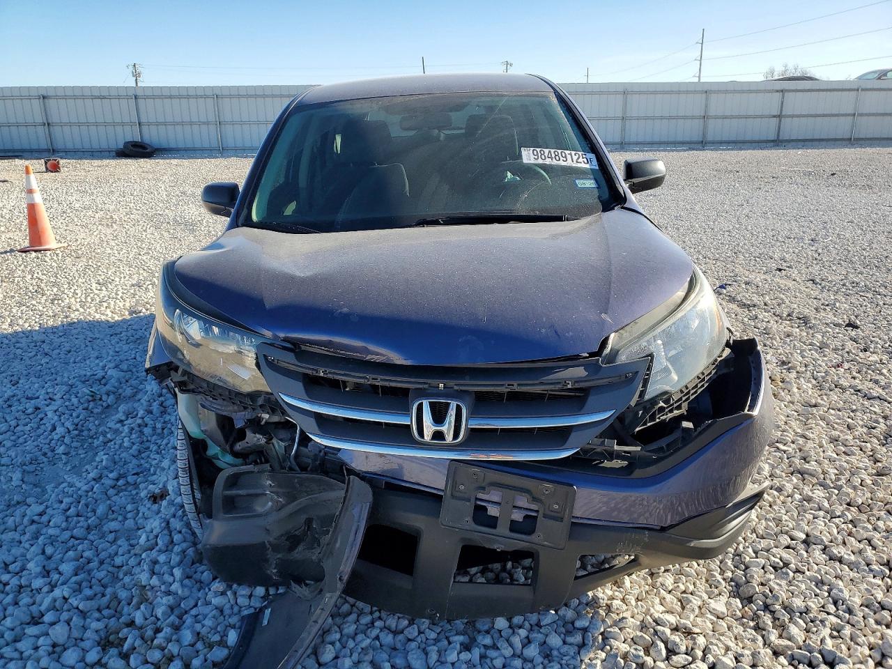 2014 HONDA CR-V LX photo 5