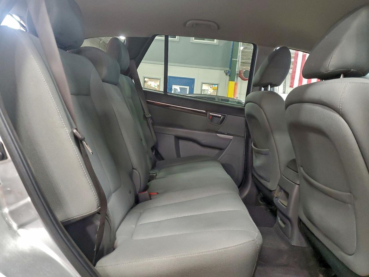 2011 HYUNDAI SANTA FE GLS photo 11