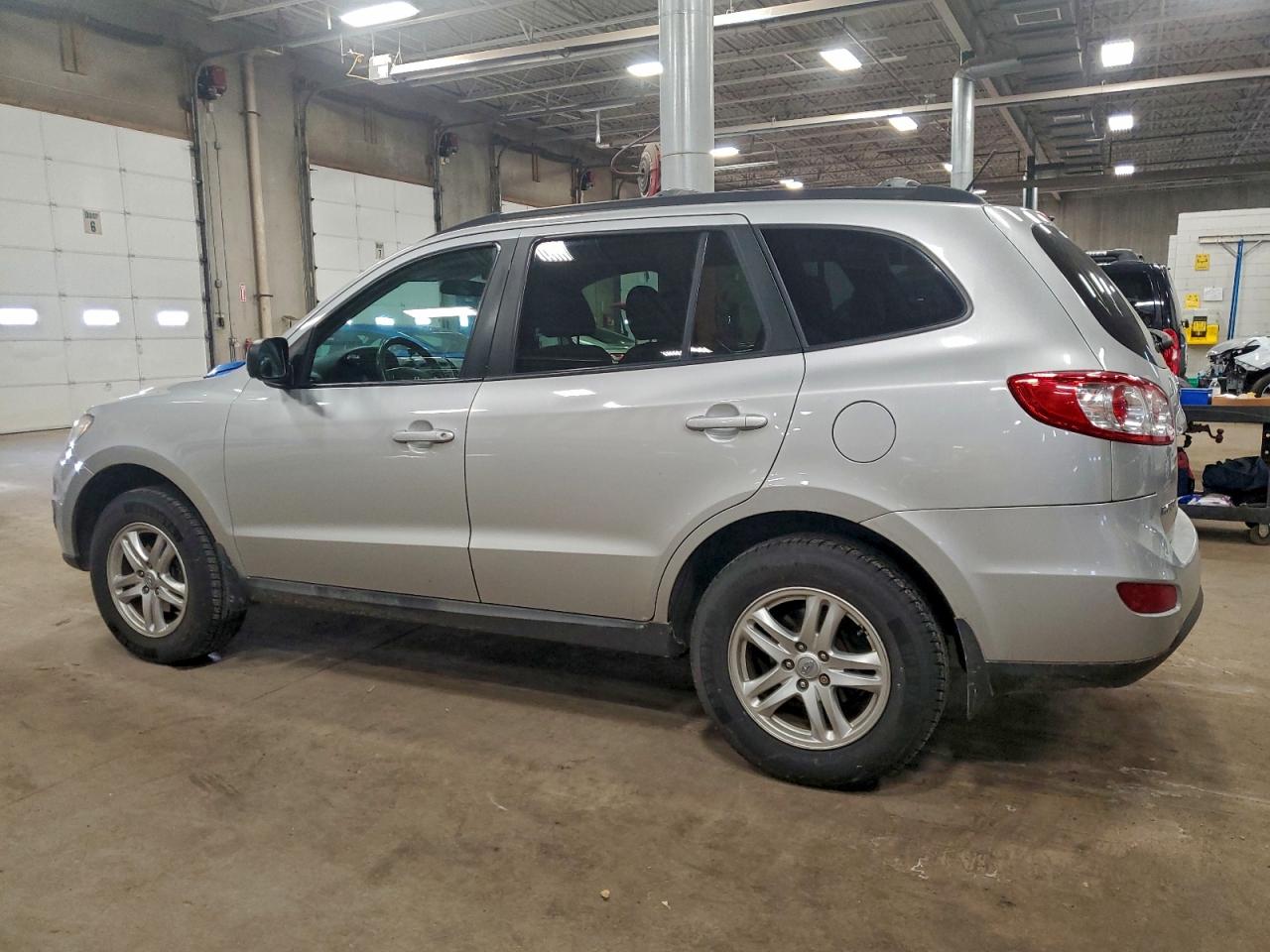 2011 HYUNDAI SANTA FE GLS photo 2