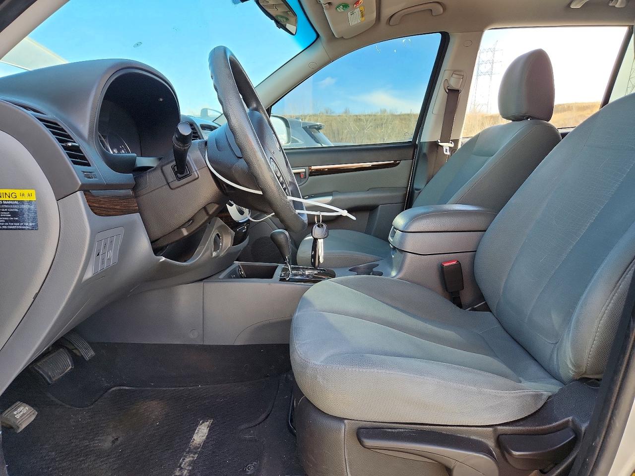 2012 HYUNDAI SANTA FE GLS photo 7