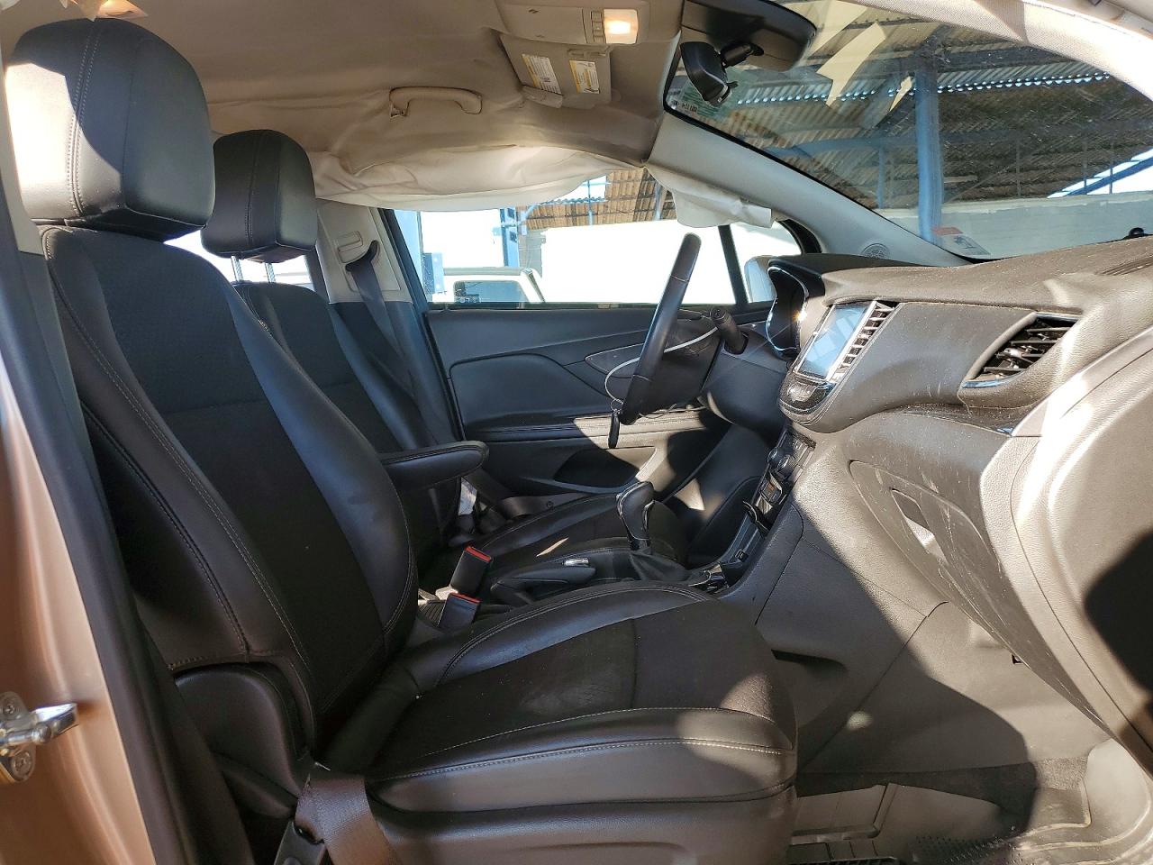 2018 BUICK ENCORE PREFERRED photo 7