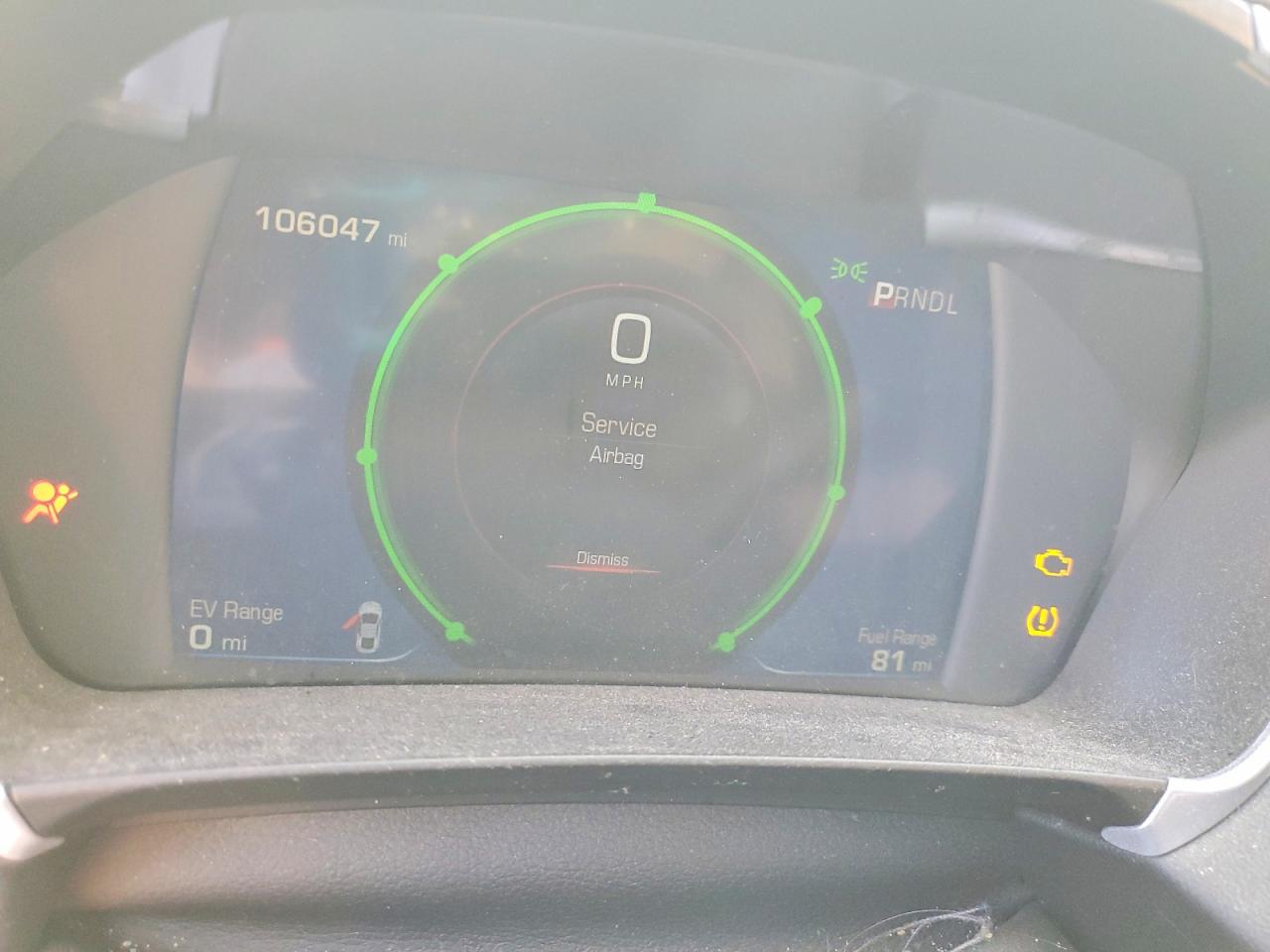 2017 CHEVROLET VOLT LT photo 9