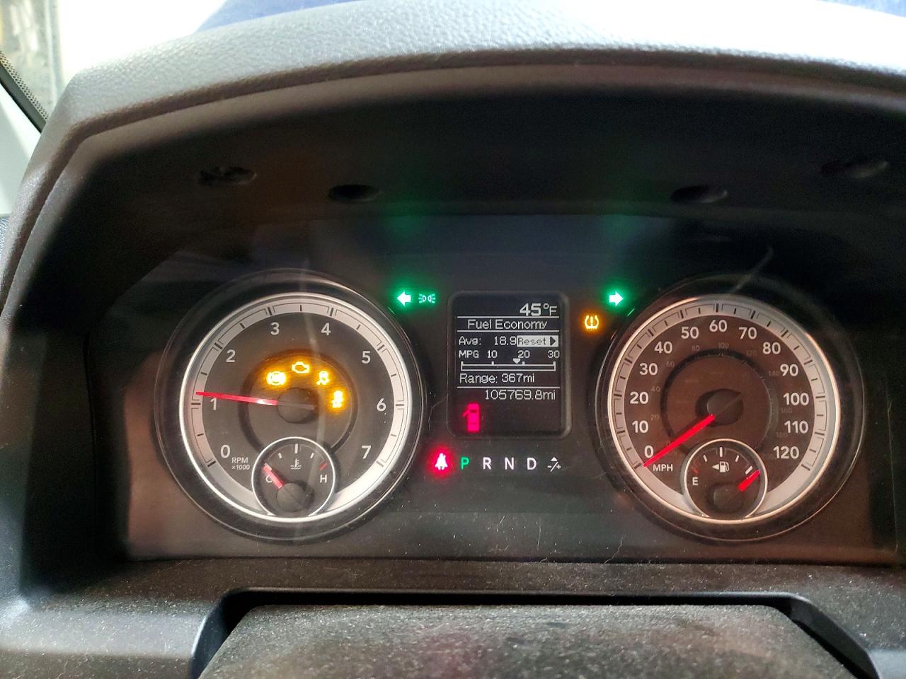 2014 RAM 1500 ST photo 9