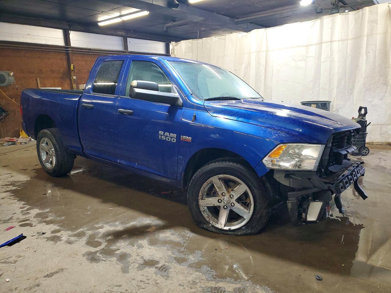 2014 RAM 1500 ST photo 4