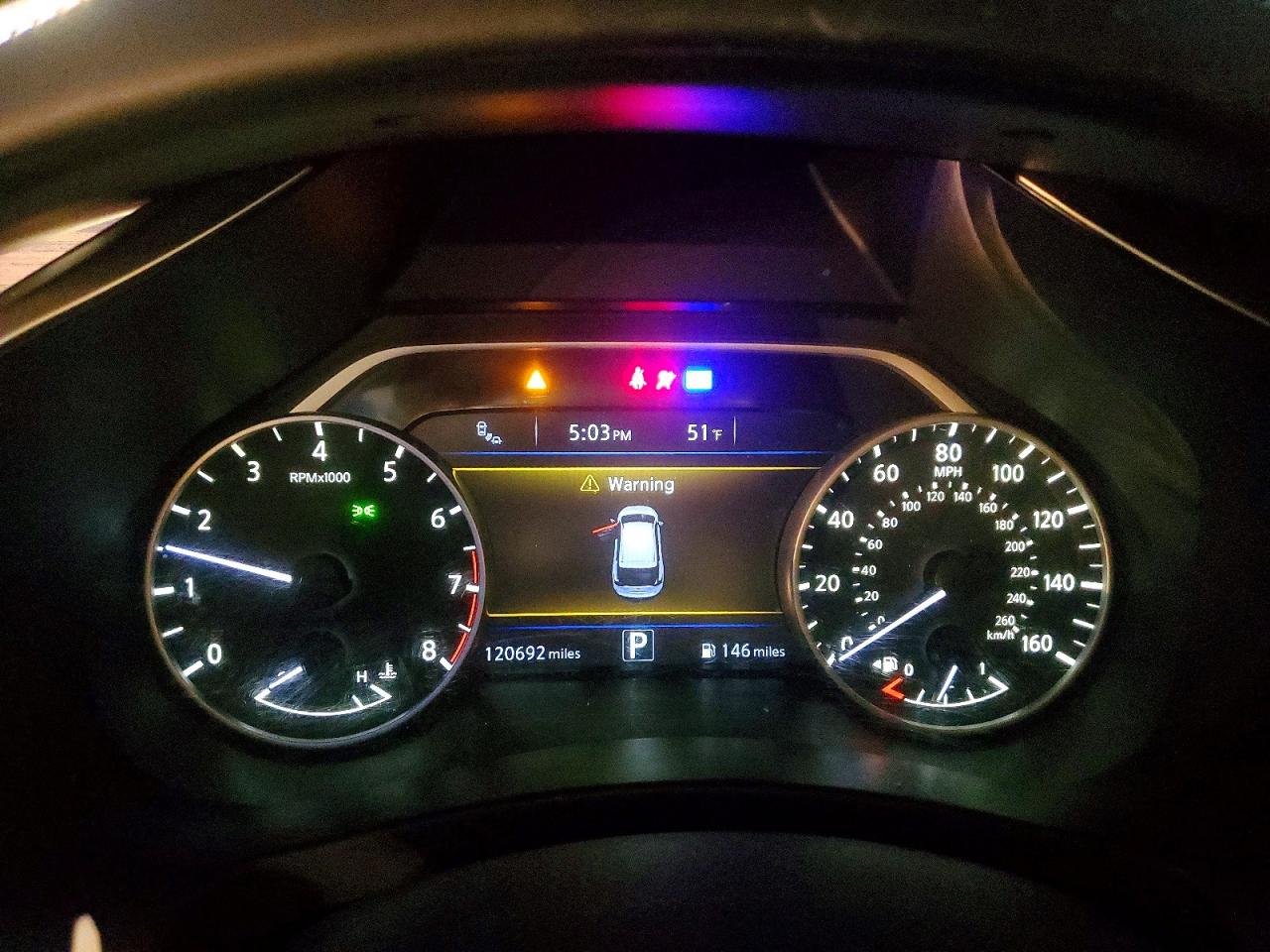 2017 NISSAN MURANO S photo 9