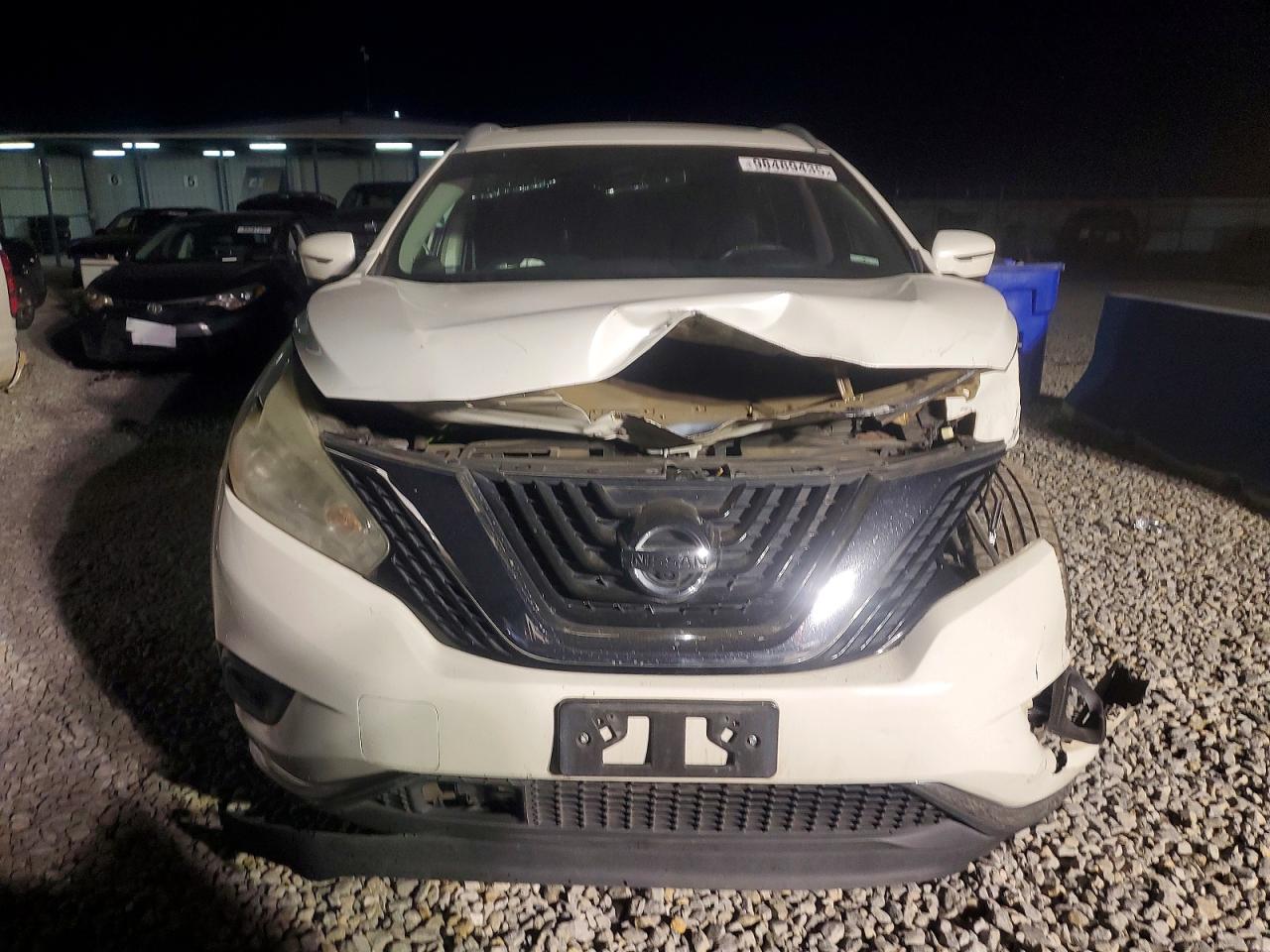 2017 NISSAN MURANO S photo 5
