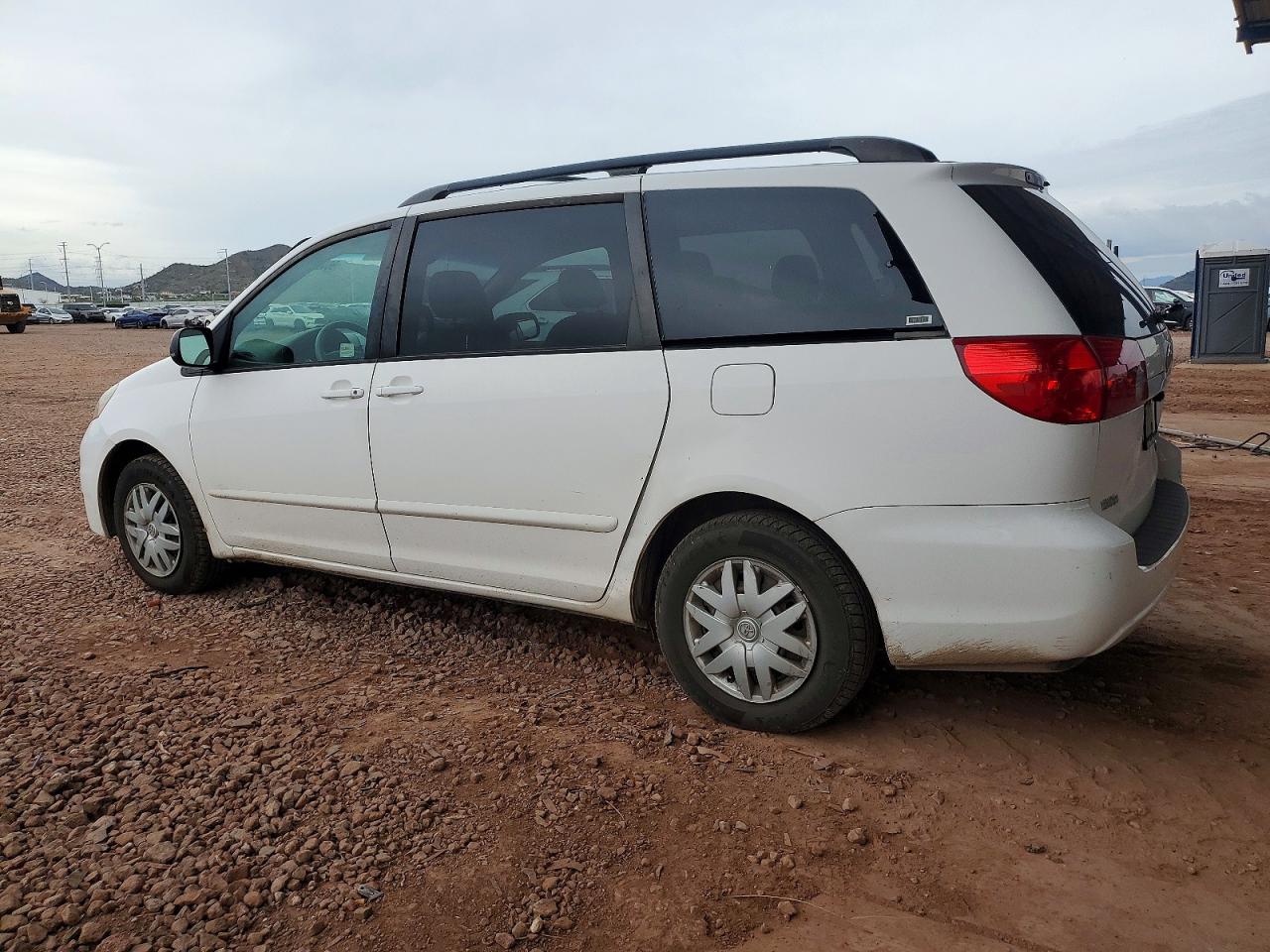 2008 TOYOTA SIENNA photo 3