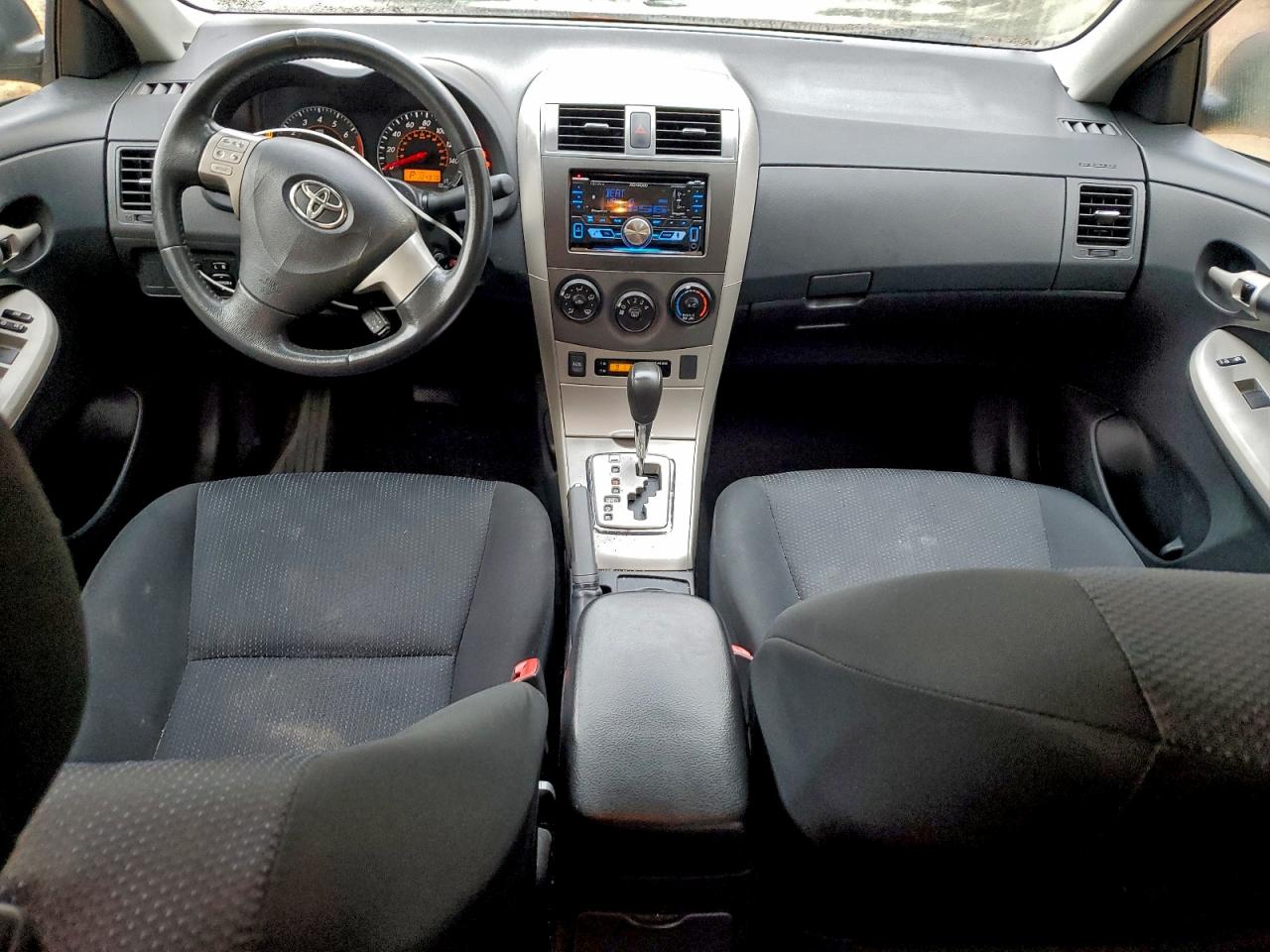 2010 TOYOTA COROLLA BASE photo 8