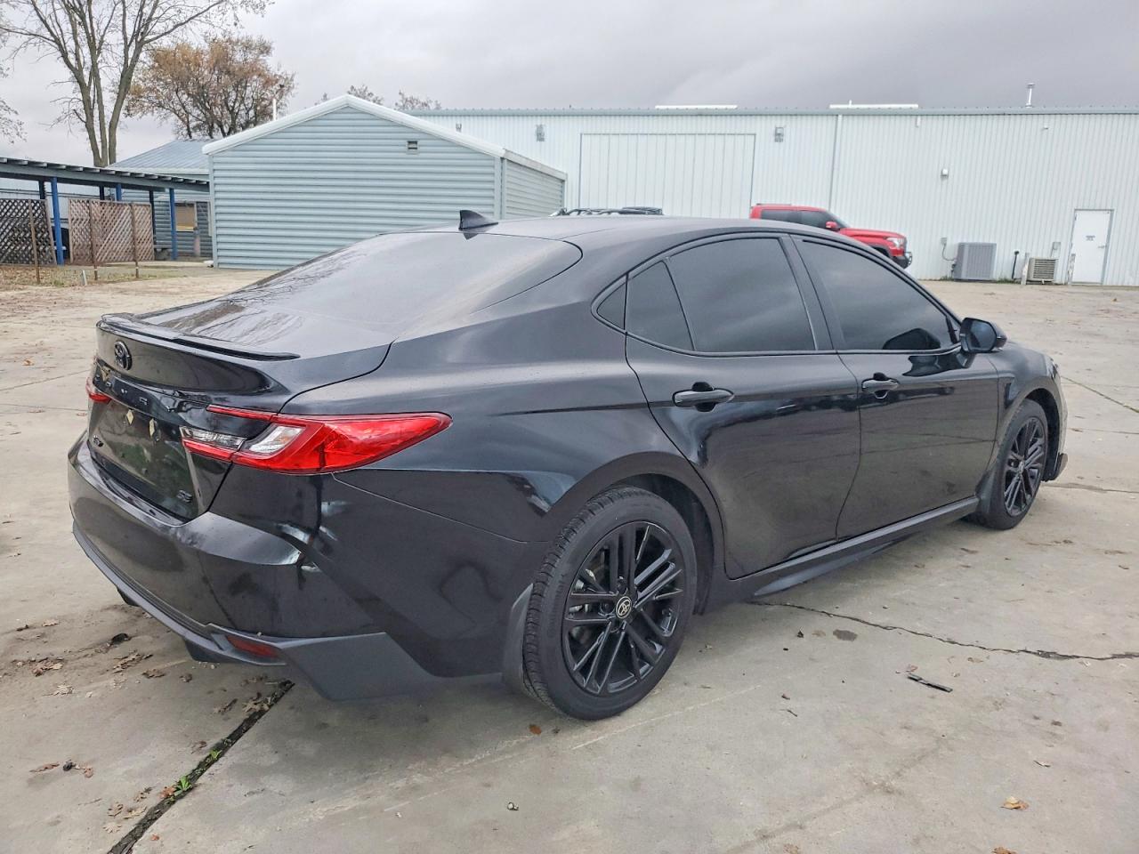 2025 TOYOTA CAMRY XSE photo 3