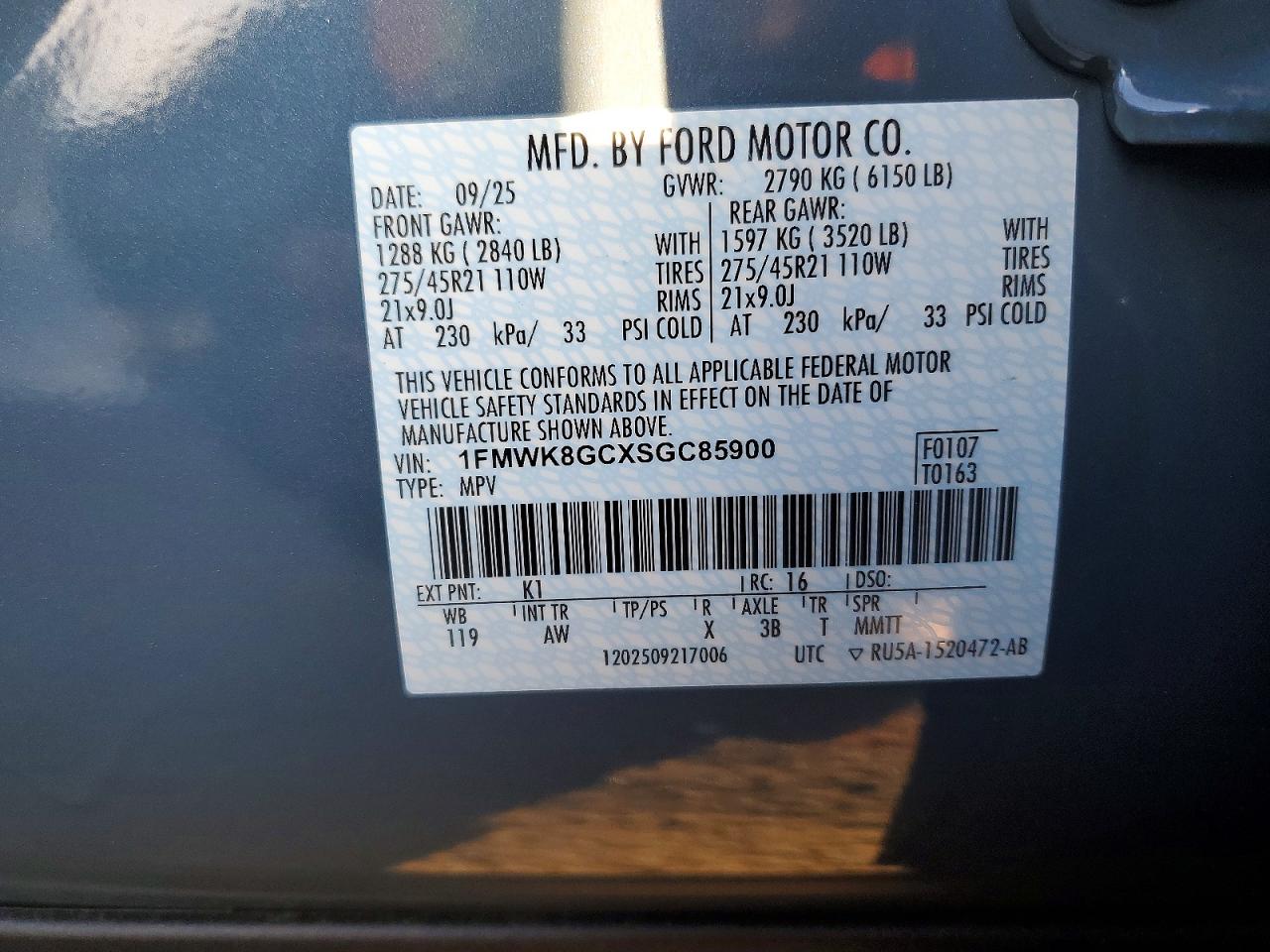 2025 FORD EXPLORER ST photo 14
