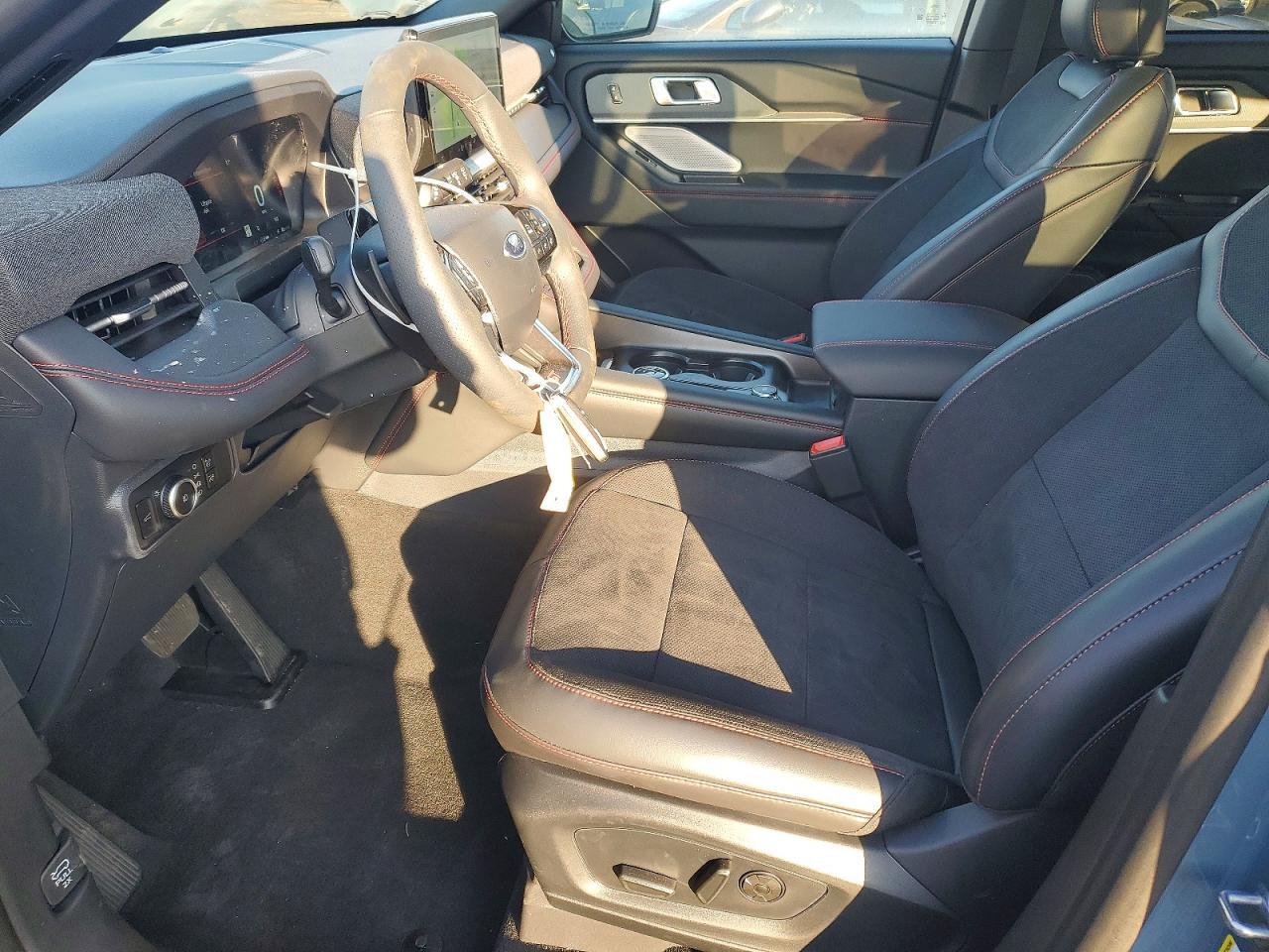2025 FORD EXPLORER ST photo 7