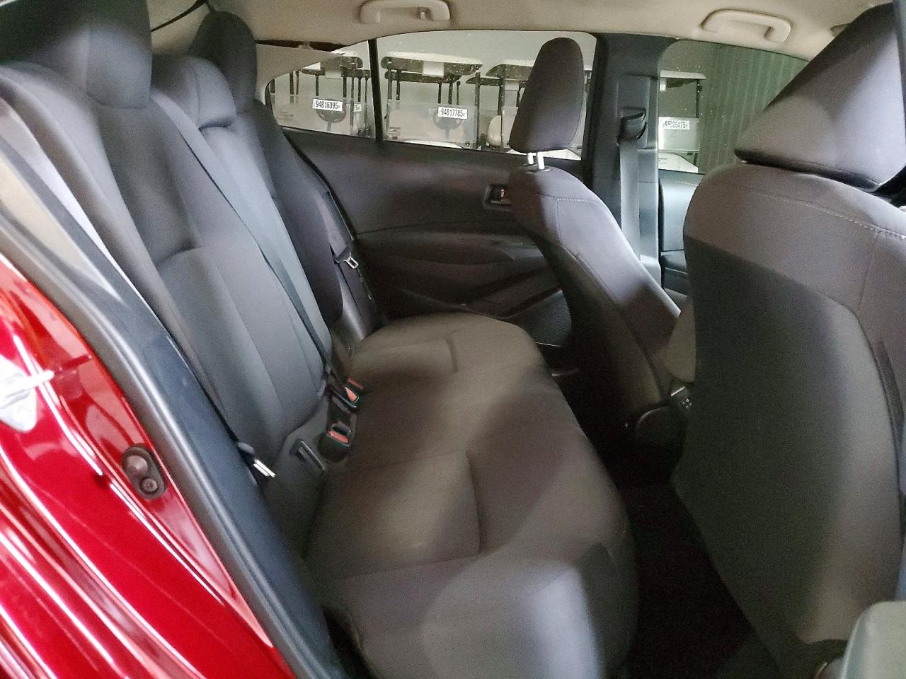 2024 TOYOTA COROLLA LE photo 10